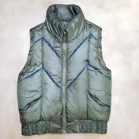[NWOT] High Neck Padded Puffer Vest with Pockets Women Size 2 - Picture 1 of 9
